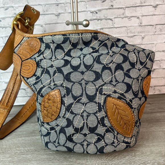 RARE COACH 11781 Bleecker Floral Appliqué Crossbody Hobo Denim Vachetta - Picture 2 of 7